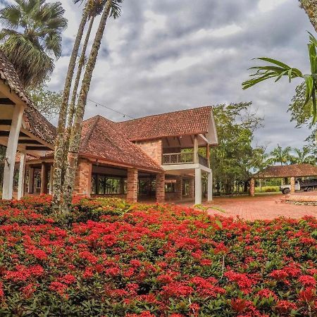 Hotel Hacienda Gualanday Apiay Buitenkant foto
