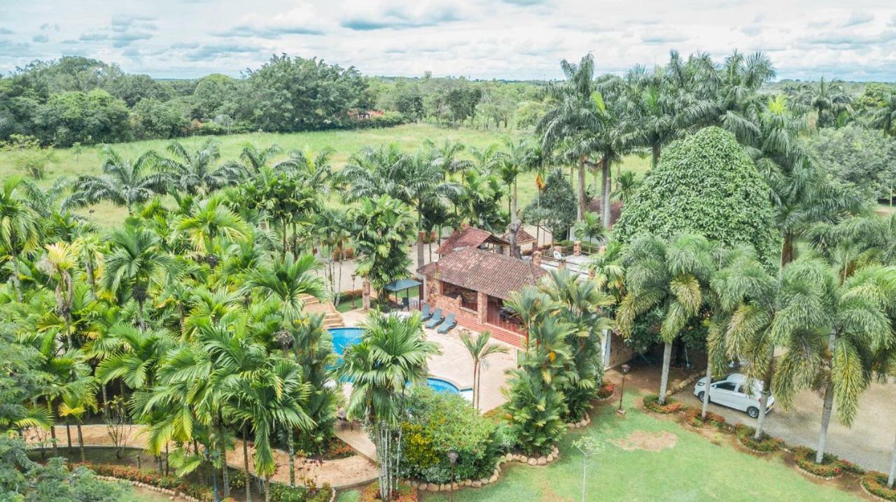 Hotel Hacienda Gualanday Apiay Buitenkant foto